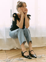 Black Pointed-Toe Mary Janes In Spanish Patent Leather For Women - Heel 2.5 cm - Carla Black - Lifestyle Sitting Pose