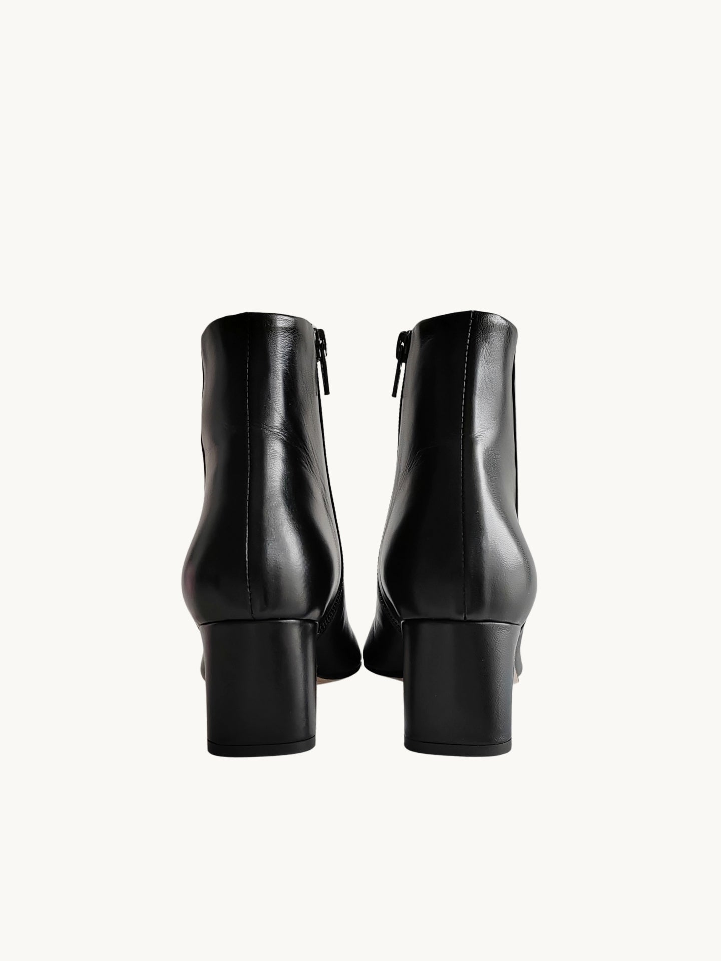 Sample - Fionni Black (size 34)