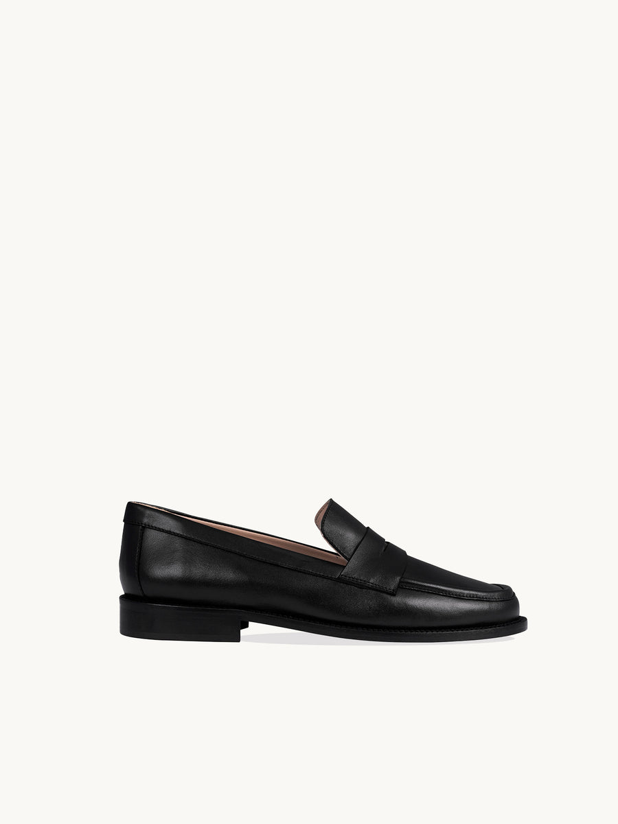 Mocassins noirs en cuir nappa italien | Lissa Black | ÉMZI PARIS